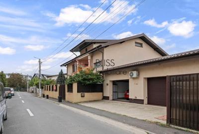 Casă / Vilă 6 camere în zona 23 August Otopeni - 2