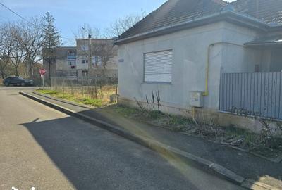 Casă cu 2 camere cu Teren 382 Mp în Botizului - 7