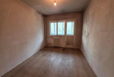 Bucur Obor, Mosilor, 5 minute metrou, bloc 1980, 2 grupuri sanitare - 2