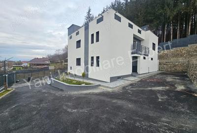 Casă cu 6 camere cu Teren 982 Mp în Central - 5