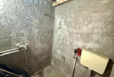 Casă cu 3 camere cu Canalizare în Central - 3