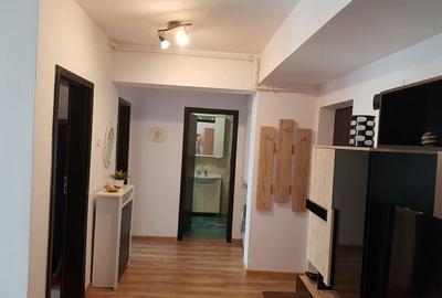 Apartament cu 2 camere decomandat în Casa de Cultură - 3
