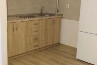 Garsonieră decomandată în Central - 3