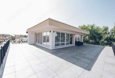 Casă cu 6 camere în Central - 3