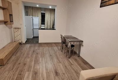 Garsonieră decomandată în Central - 3