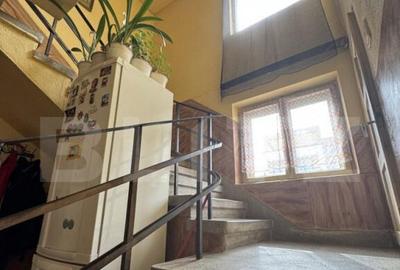 Casă cu 5 camere cu Teren 430 Mp în Siloz