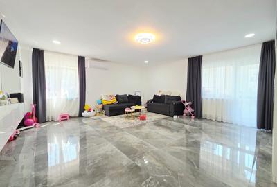 Apartament cu 4 camere decomandat în - 2