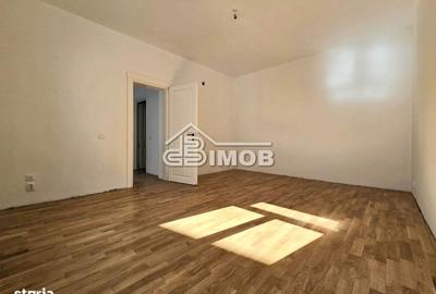 Casă cu 3 camere cu Teren 85 Mp în Central - 3