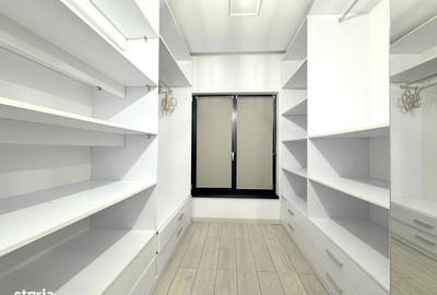 Casă cu 4 camere cu Teren 202 Mp în Central