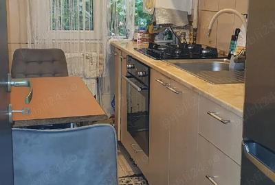 Apartament cu 2 camere decomandat în Central - 2