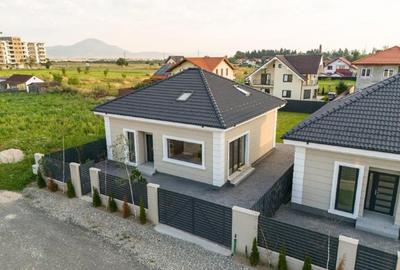 Casă individuală cu 4 camere cu Canalizare în Primăverii - 1