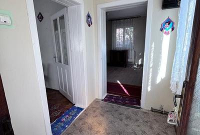 Casă individuală cu 3 camere cu Canalizare în Cetate - 2