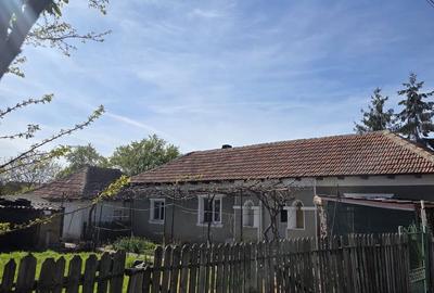 Casă cu 4 camere în Cumpăna