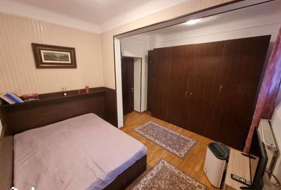 Garsonieră semidecomandată în Primăverii - 1