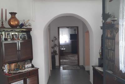 Casă individuală cu 4 camere cu Teren 2381 Mp în Gușterița - 3