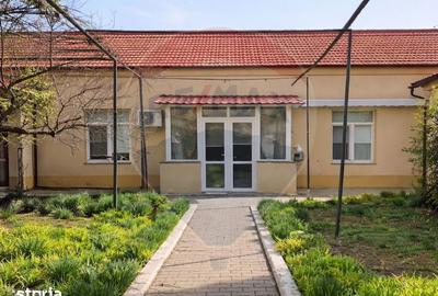 Casă cu 4 camere cu Teren 371 Mp în Universitate - 9
