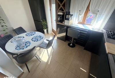 Casă cu 4 camere cu Canalizare în Central - 12