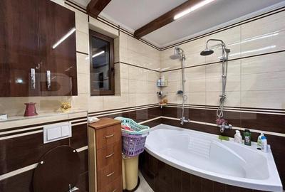 Casa pe 2 nivele , 240 mp , zona Draxlmaier - 9