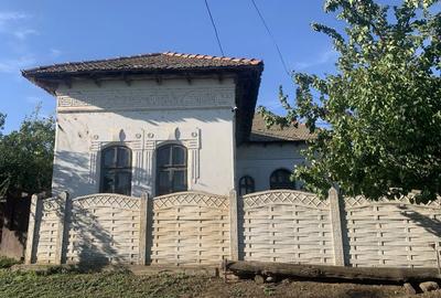 Casă cu 4 camere în Central - 4