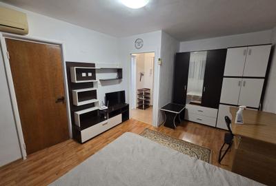 Garsonieră semidecomandată în Teiul Doamnei - 2