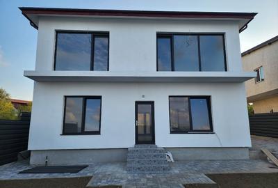Casa la lac - Pret imbatabil! - 1