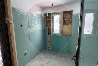 Casă cu 6 camere cu Teren 2952 Mp în Colceag - 7