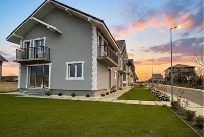 Casă cu Teren 450 Mp în Central - 3