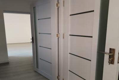 Duplex cu scara interioara si curte - constructie noua - 8