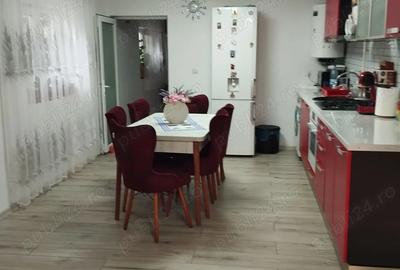 Schimb casa cu apartament 3 camere - 10