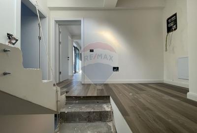 Casă cu 3 camere cu Garaj în Muncii - 12