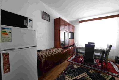 Garsoniera etaj 2, cartier Lazaret - 1