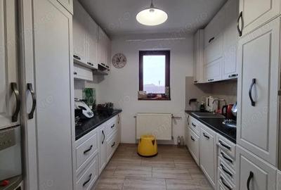Casă cu 8 camere în Central - 5