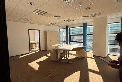 Spatiu de birouri - 4