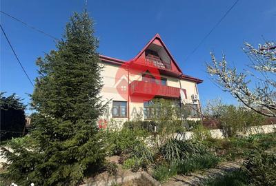 Spațiu comercial, de 336 mp, în Central - 8