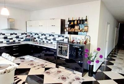 Casă cu 8 camere cu Teren 706 Mp în Cuza Vodă - 12