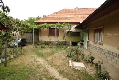 Casă cu 6 camere în Finiș - 1