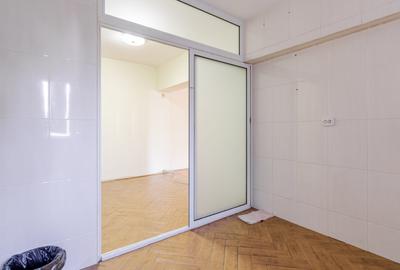 Apartament spațios, modernizat, 2 camere – Bd. Cosminului - 10
