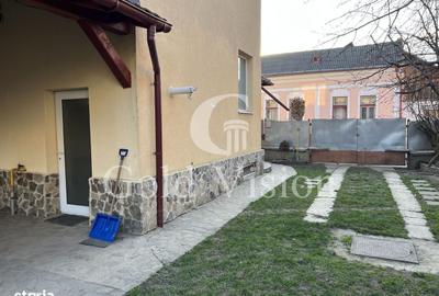 Casă cu 4 camere în Central - 5