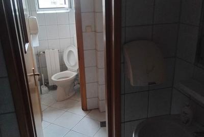 Spațiu comercial, de 75 mp, în Centrul Civic - 9