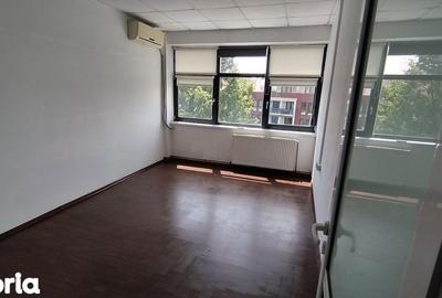 Spațiu comercial, de 110 mp, în Ultracentral - 2