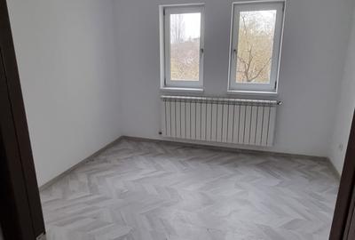 Apartament cu 4 camere semidecomandat în Cantemir - 2