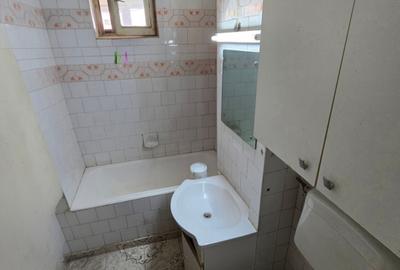 Apartament 2 camere Bd Uverturii Metrou 52mp Lujerului 3 minute - 10