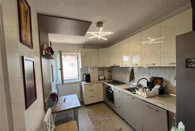 Apartament cu 2 camere decomandat în Central - 4