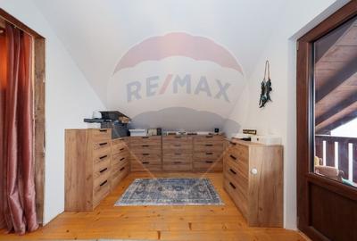 Casă cu 4 camere cu Teren 1487 Mp în Glăjărie - 13
