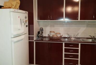 Casă cu 5 camere cu Teren 586 Mp în Poiana Țapului - 4