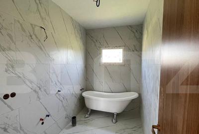 Casă cu 4 camere cu Teren 456 Mp în Central