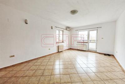Apartament cu 4 camere decomandat, mobilat în Herăstrău