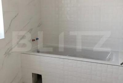 Casă cu 4 camere cu Teren 178 Mp în Central - 4