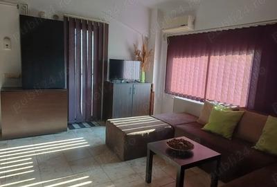 Apartament cu 3 camere decomandat în Mamaia - 7