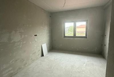 Duplex cu 4 camere cu Canalizare în Dumbrăvița - 9